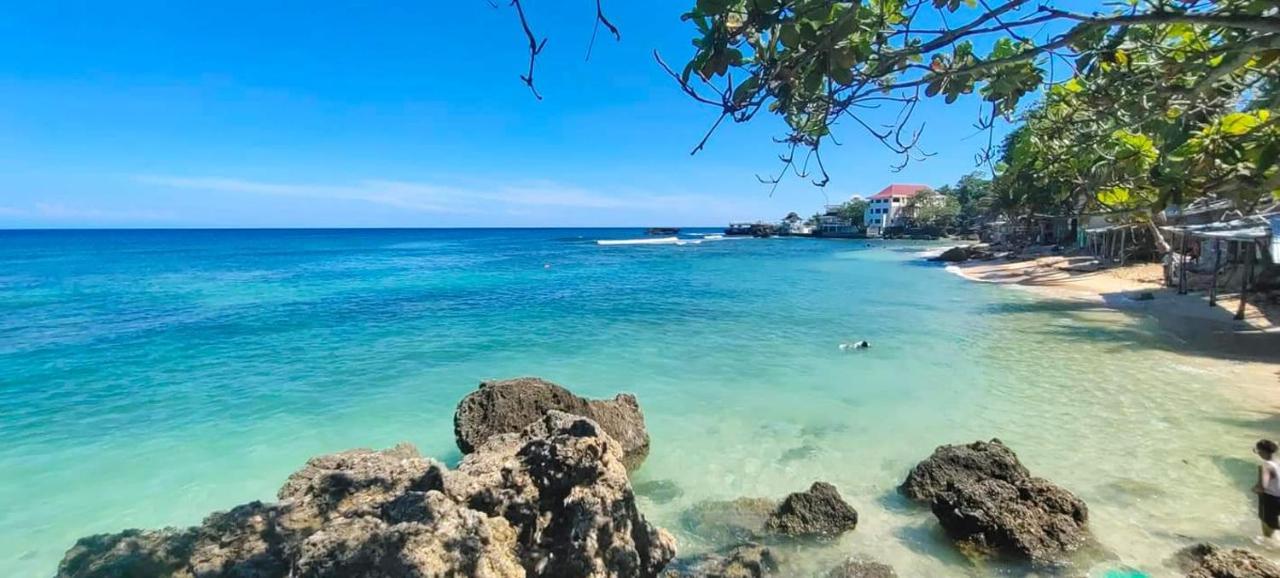 Traditional Private Guesthouse In Patar Beach Bolinao Εξωτερικό φωτογραφία