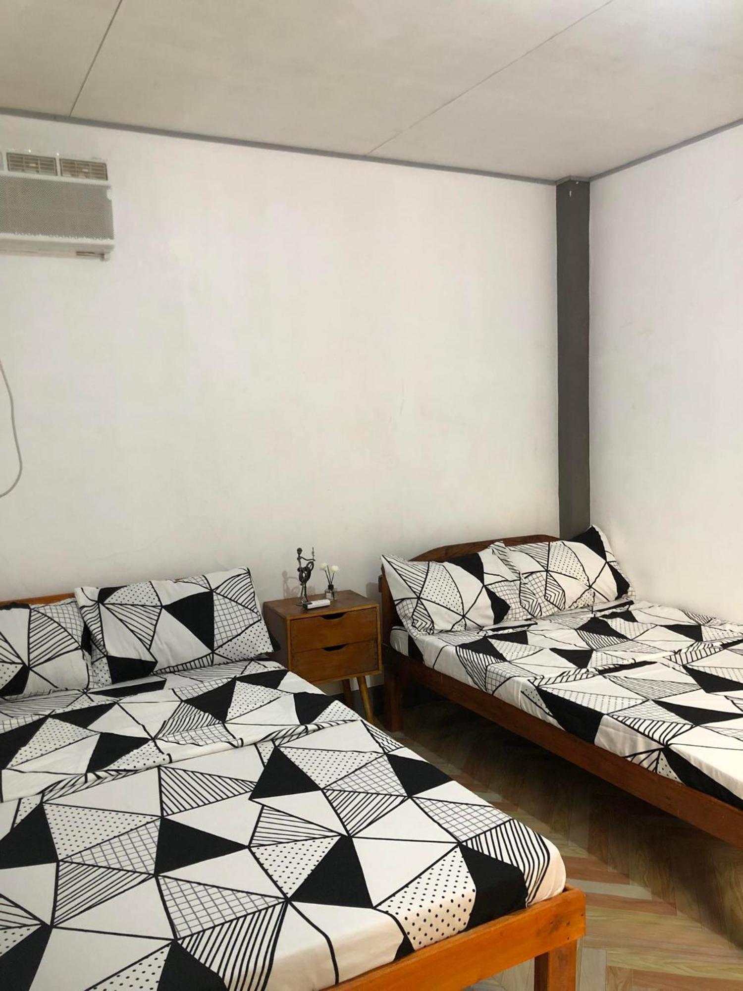 Traditional Private Guesthouse In Patar Beach Bolinao Εξωτερικό φωτογραφία